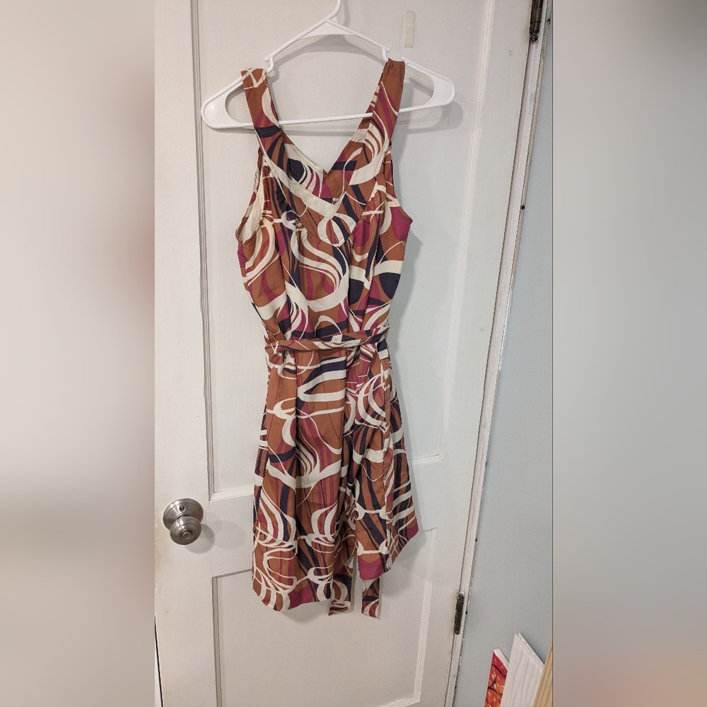 Banana Republic cocktail dress. Going out dress. Size 8
